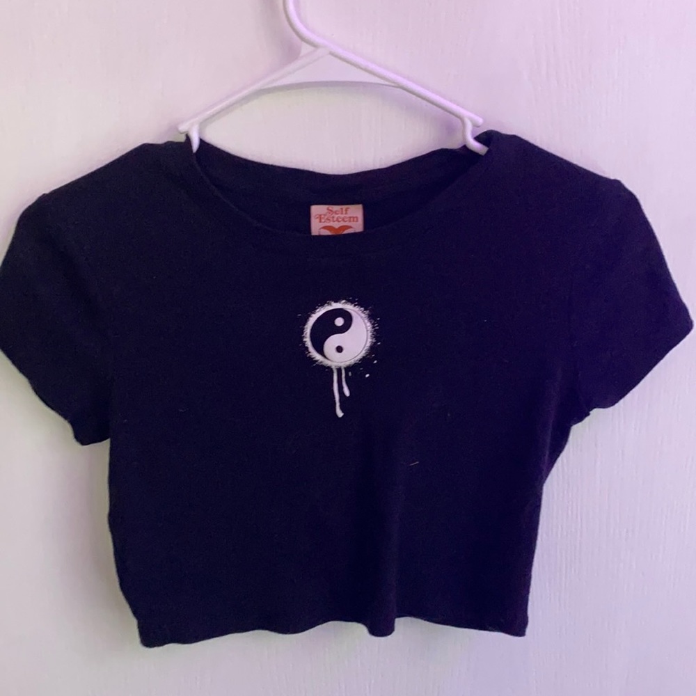 Black cropped t-shirt from self esteem